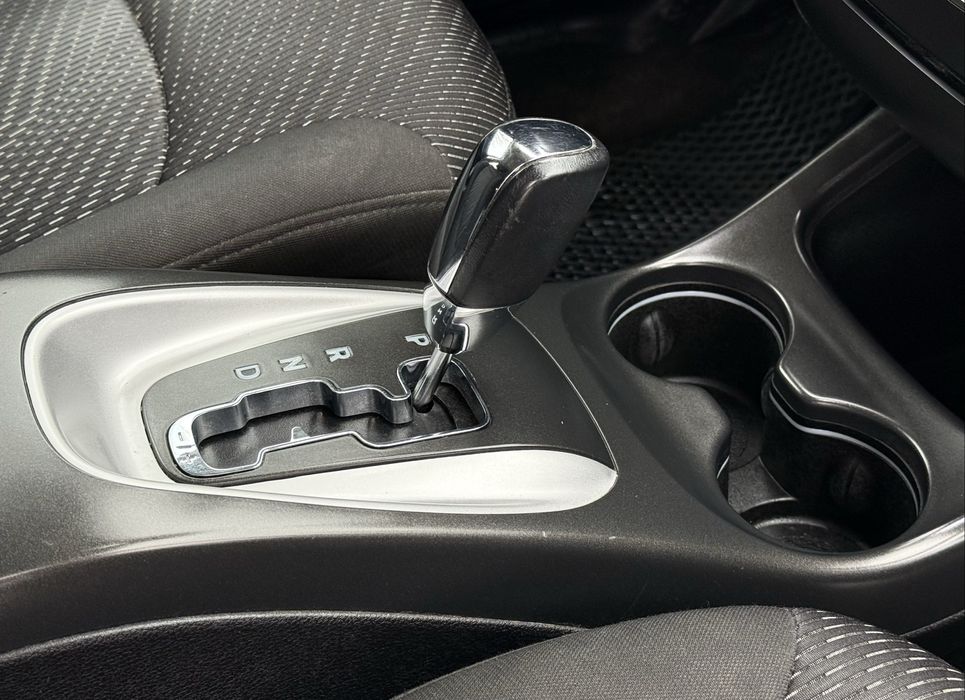 Dodge Journey 3.6 бензин 4WD 7 мест