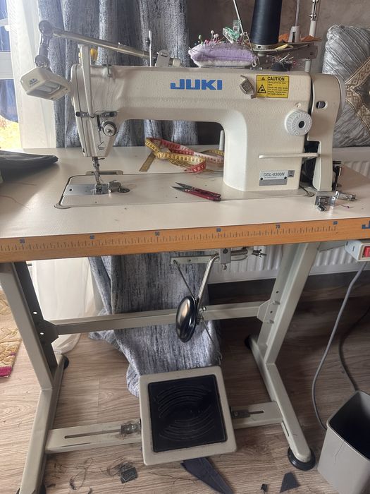 Juki 8300 швейная 3 шт + оверлок