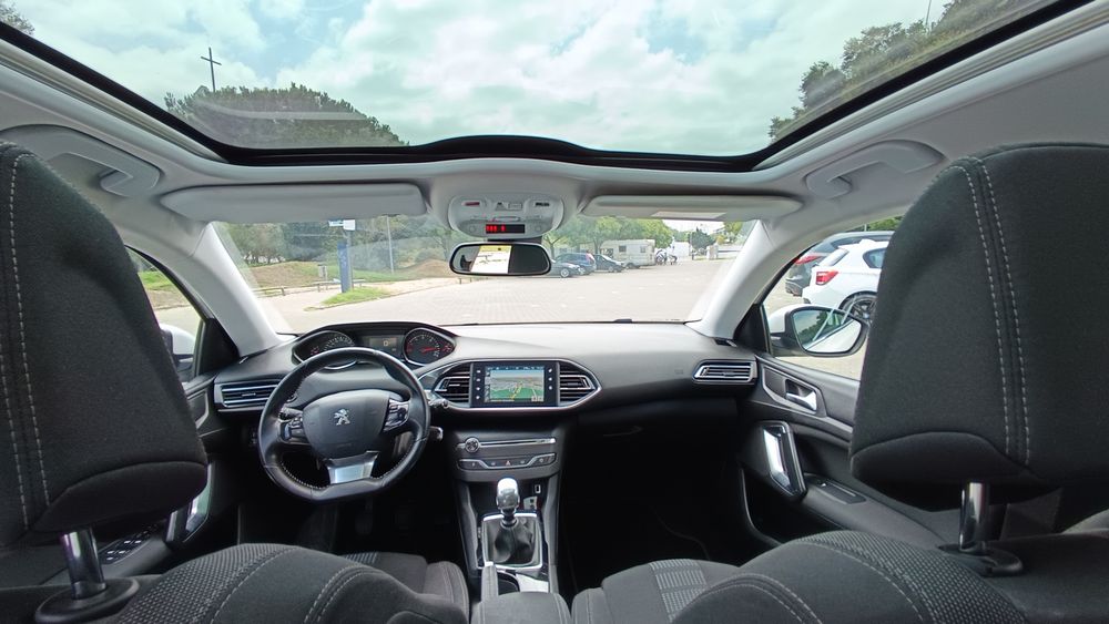 Peugeot 308 — fotografia 6