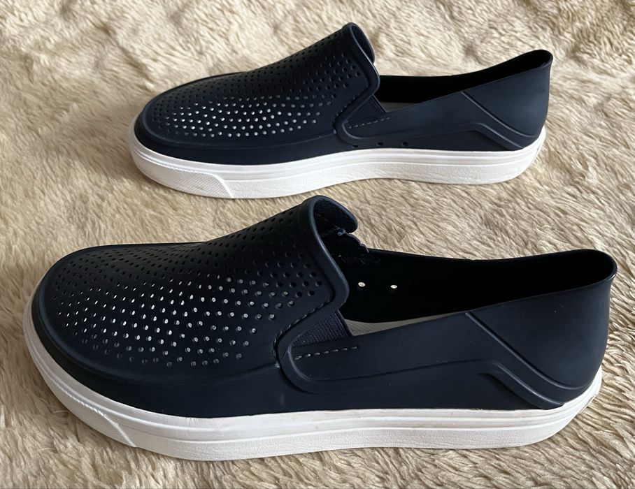 Półbuty wsuwane Crocs Iconic comfort 41 dł.27 cm.