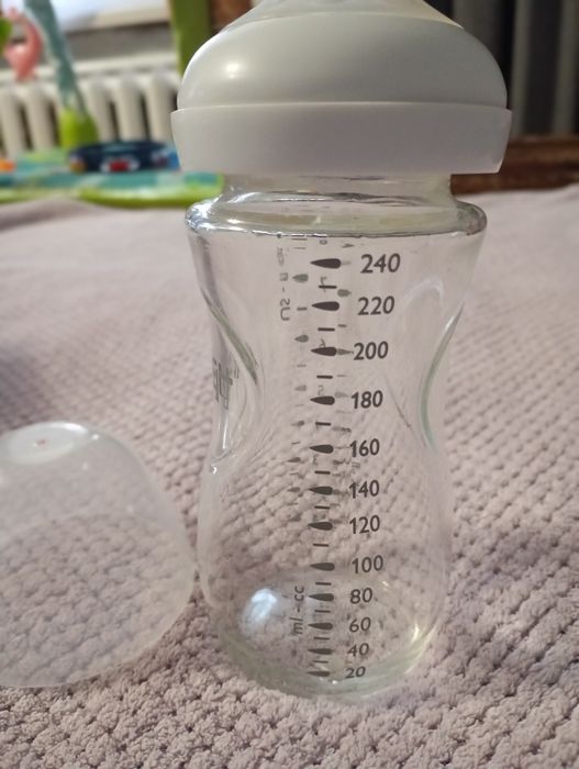 Бутилочка Avent natural скло