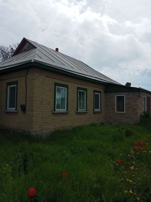 Оренда гарного будинку в центрі села Головківка( 40 км від Черкас)
