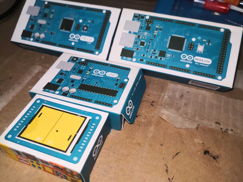 Lote Arduino Original NOS – Mega ADK + Mega 2560 + Uno + LCD/SD
