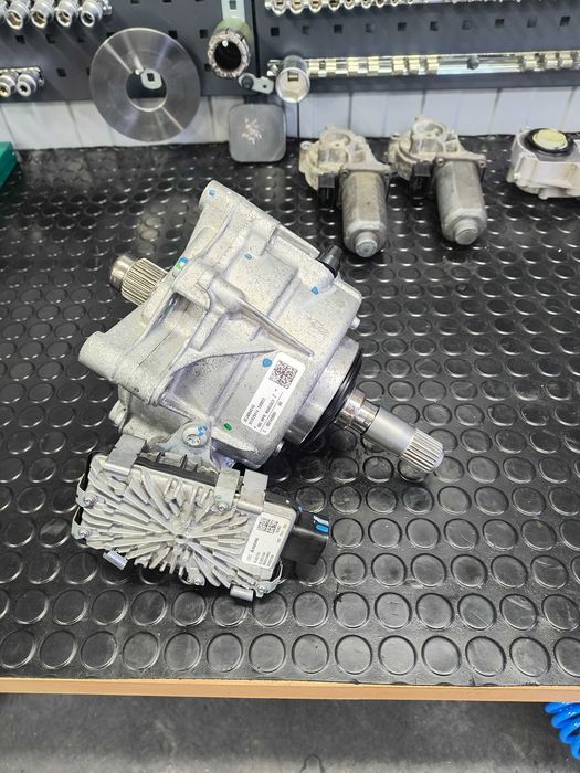 Audi Quattro Ultra A4 A5 A6 Q5 Skrzynia rozdzielcza REGENERACJA