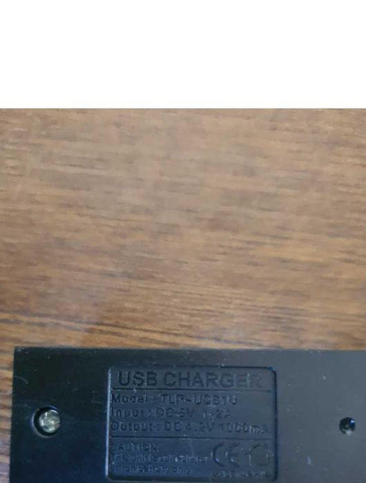 carregador de pilhas usb de excelente qualidade