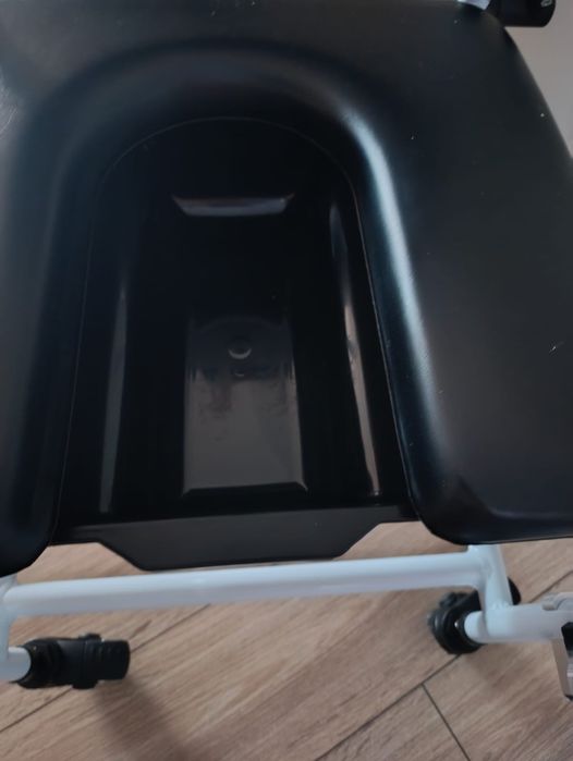 Wózek kąpielowo-toaletowy – NOWY