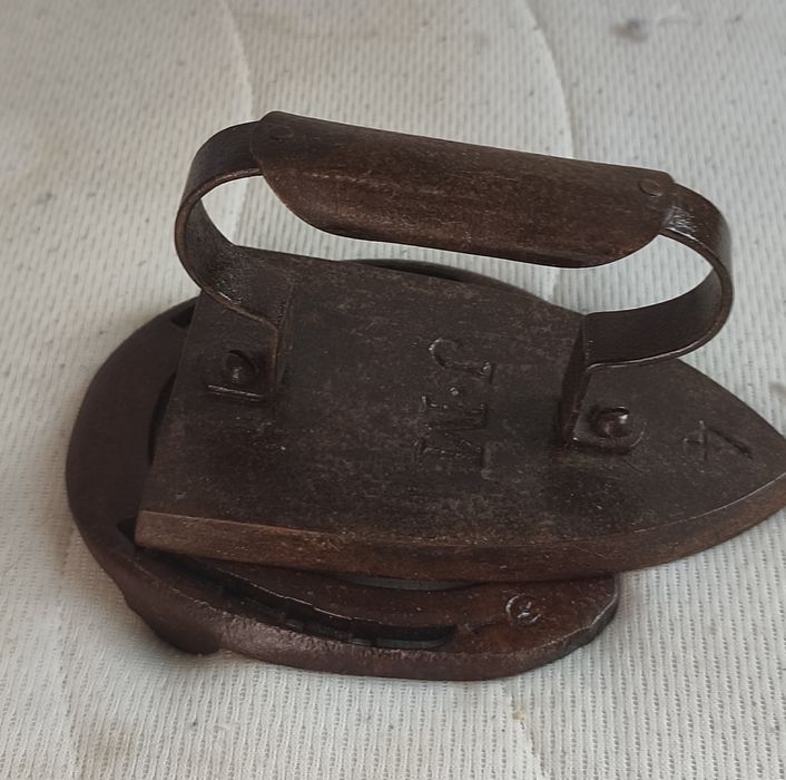 Ferro com ferradura
