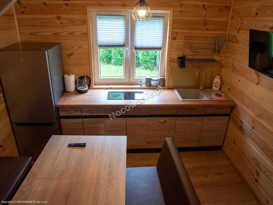 Domek nad jeziorem, Okuninka Jezioro Białe, Domek z Jakuzzi, Strefa relaksu
