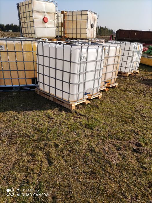 Zbiorniki 1000l. Mauzer