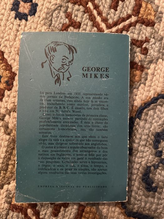 Livro “Normas para um Estrangeiro”