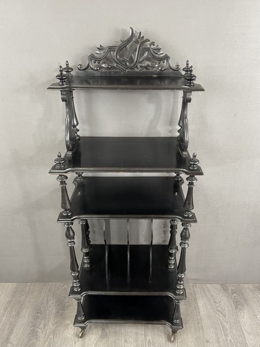Антикварна етажерка в стилі Наполеона III