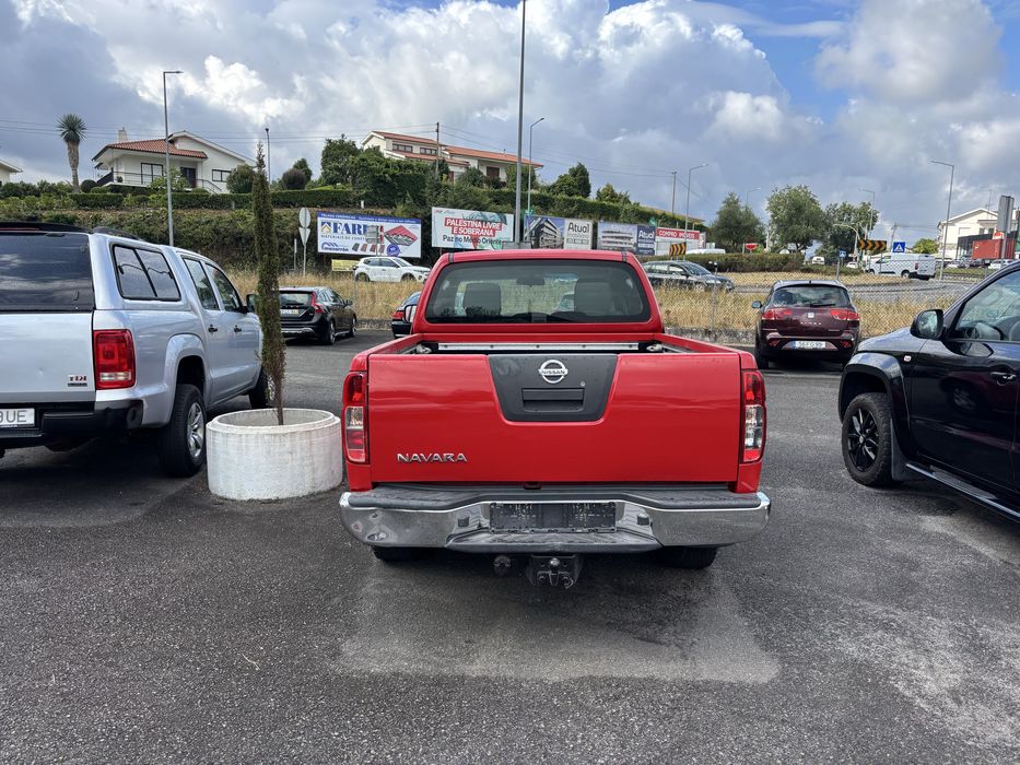 Nissan navara 2.5 dci king cab 2011
