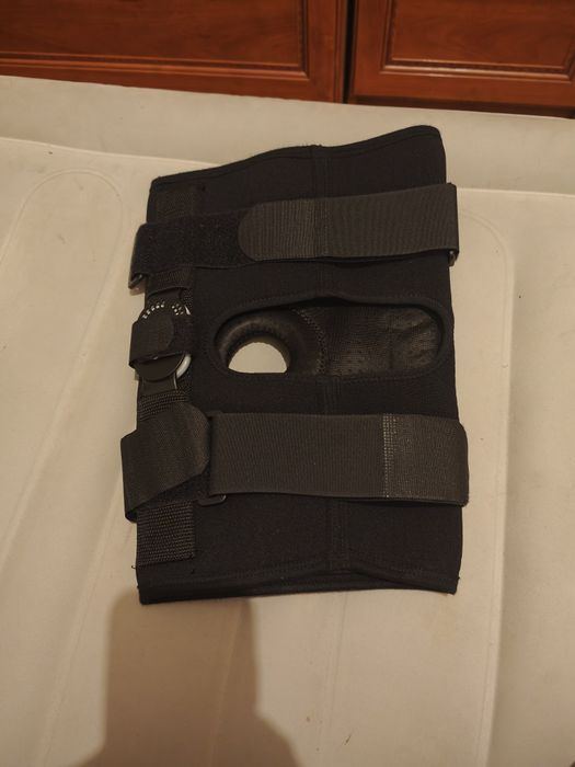 Stabilizator special na kolano