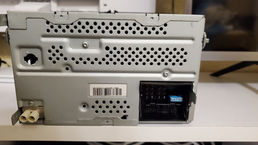 Штатна 2 дінова магнітола для Skoda