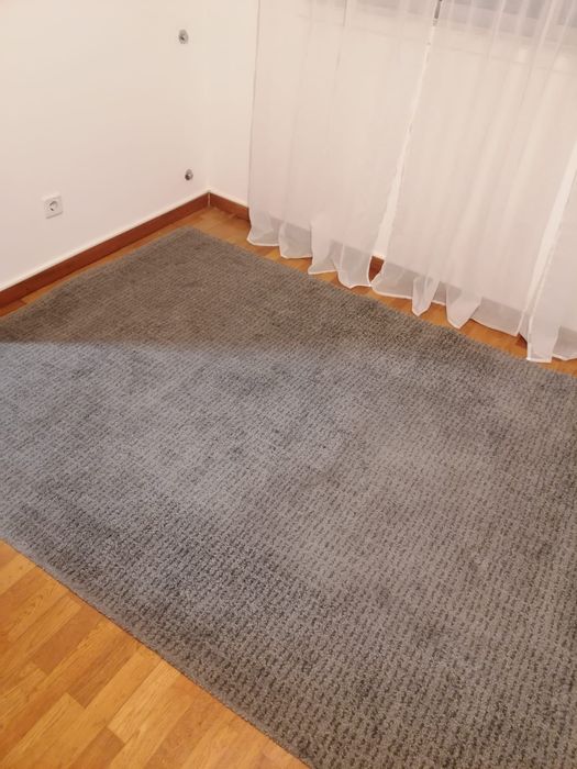 Tapete cinzento ikea