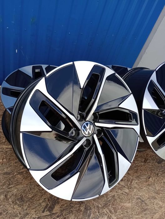 Felgi aluminiowe 5x112 R19 ET45 CUPRA Ateca Leon Born Audi NOWE