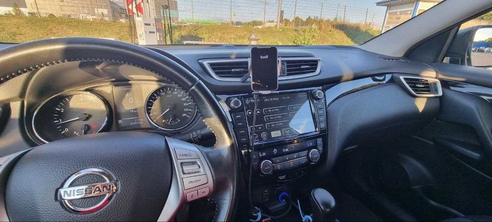 Nissan Qashqai 2015  білий перламутр