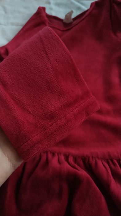 Сукня на дівчинку 3-4 роки