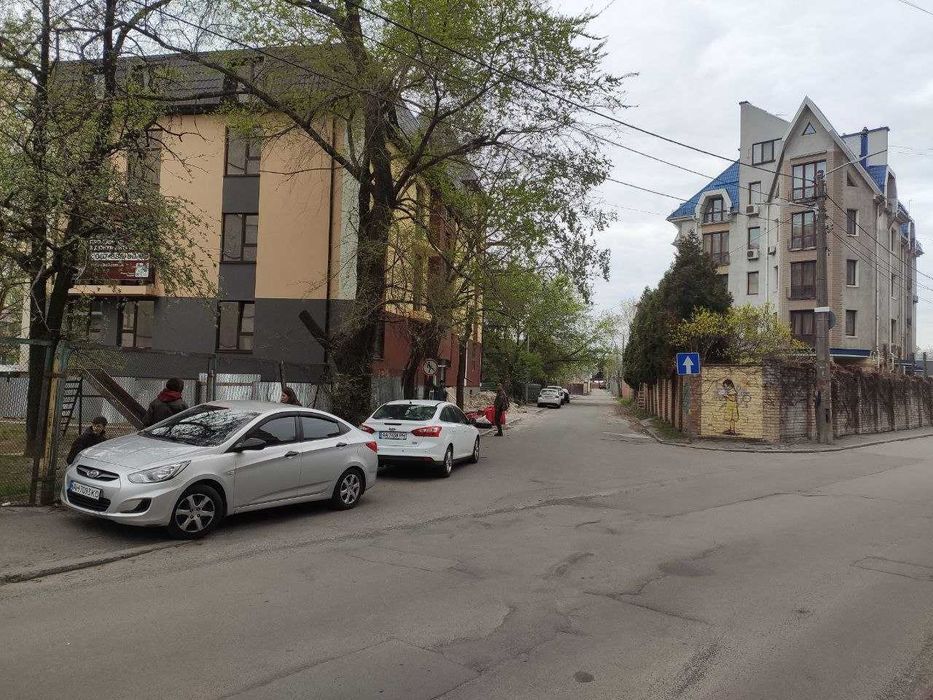 3к квартира на Яслинській 3 - з дворівной дитячою замість двоярусного ліжка