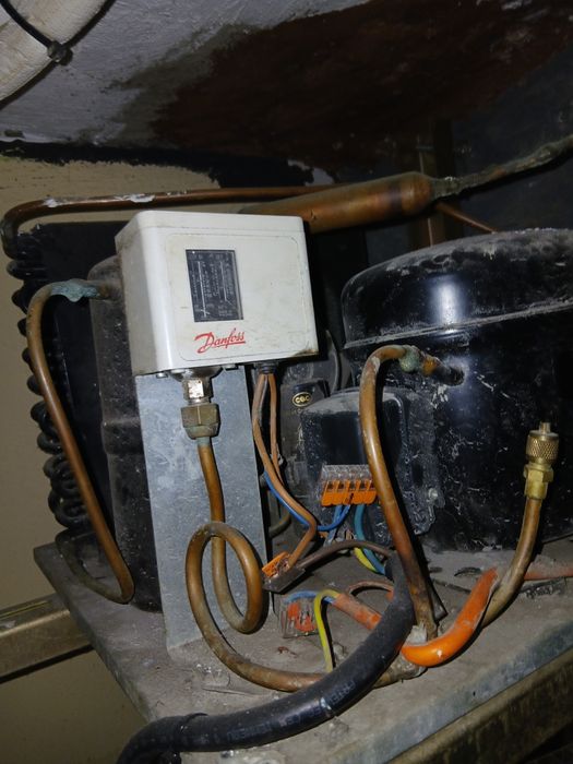 Frigorífico refrigeração  4 portas