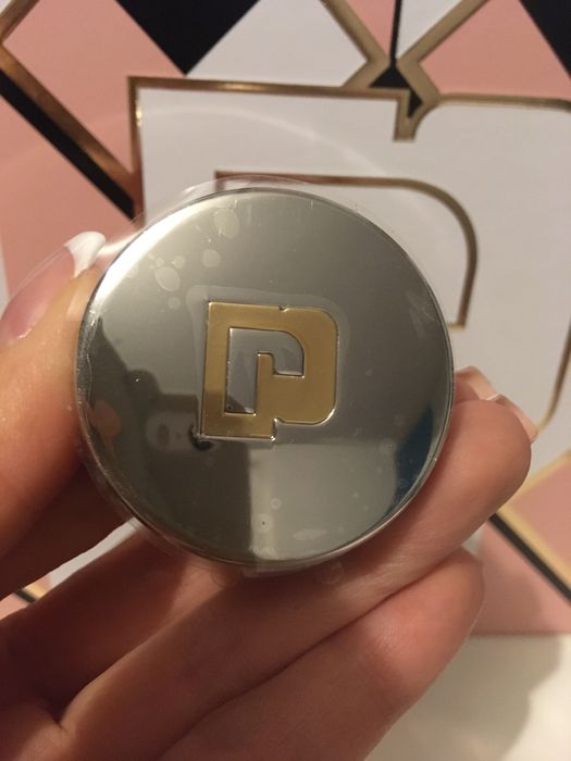 Uchwyt na telefon Paco Rabbane