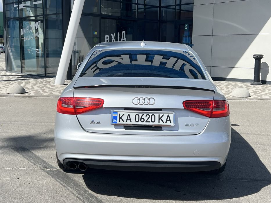 Audi A4 2012 Автомат