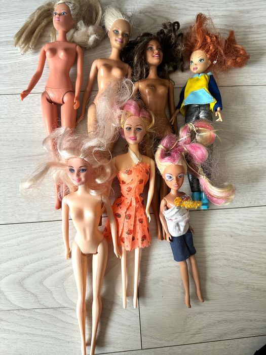 Zestaw 7 lalek Barbie. Polecam!