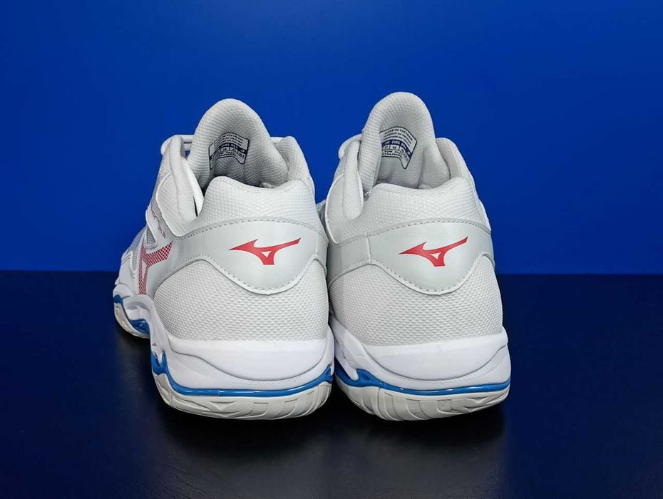 Кроссовки футзалки Mizuno Wave Phantom 2 Оригинал