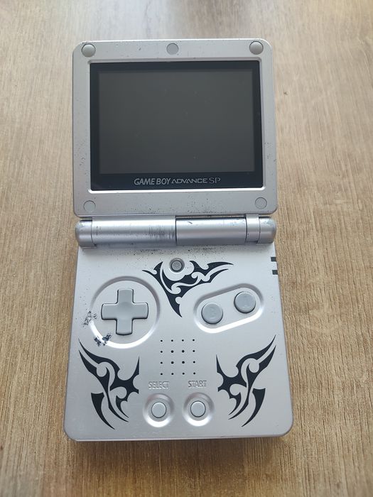 Nintendo Gameboy Advance SP AGS 101