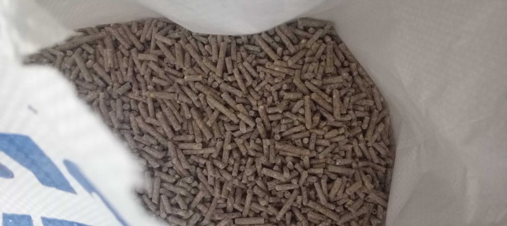 Корм для кроликів, морських свинок