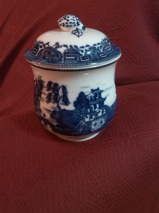 Bibelot de Porcelana