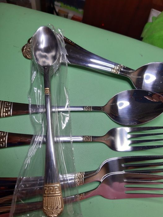 Столовые приборы Versace