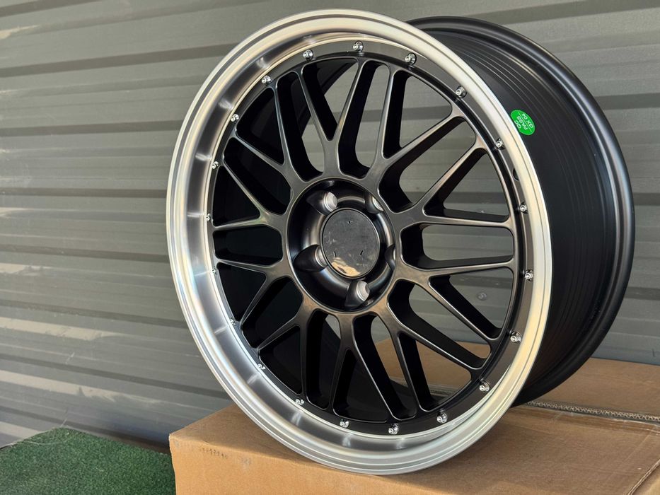 9кг R18 5x114.3 8j et35 Honda Toyota Mitsubishi Nissan Mazda BBS Style