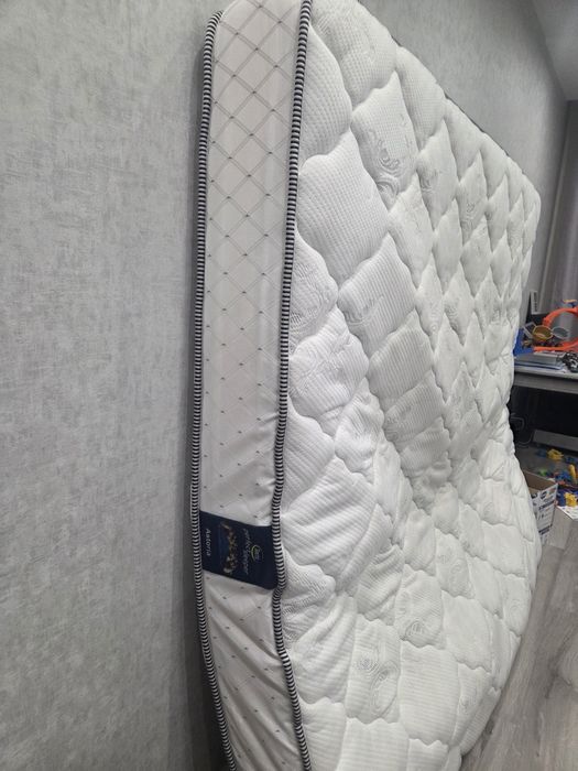 Віддам матрац безкоштовно 180*200