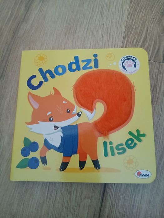 Książka sensoryczna Chodzi lisek