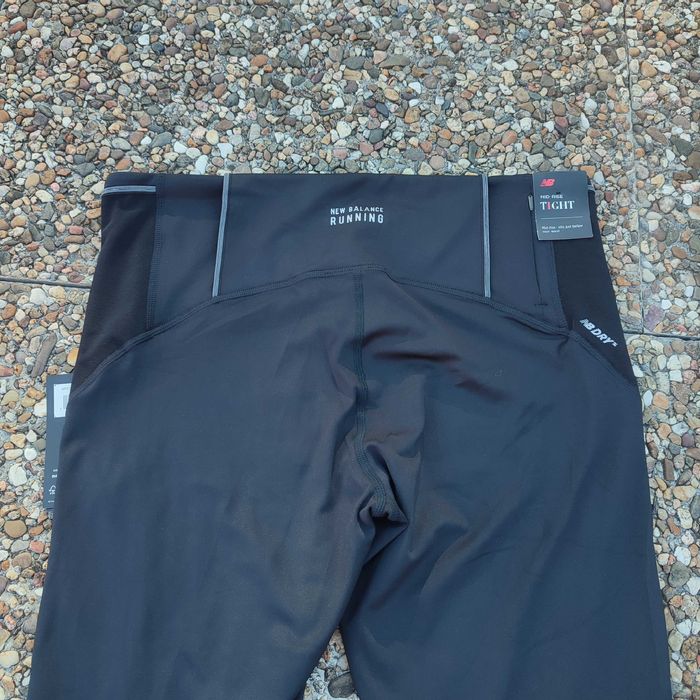 New Balance Leggings de Corrida Track & Field Pretos Elásticos