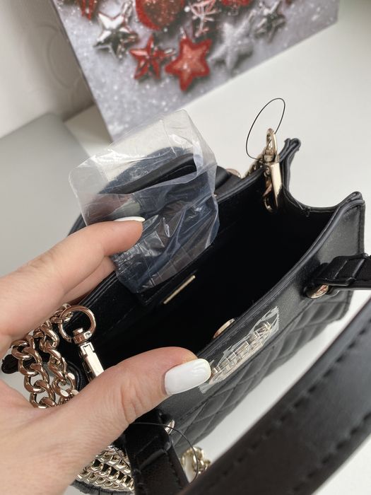 Кроссбоди сумка рюкзак  Guess