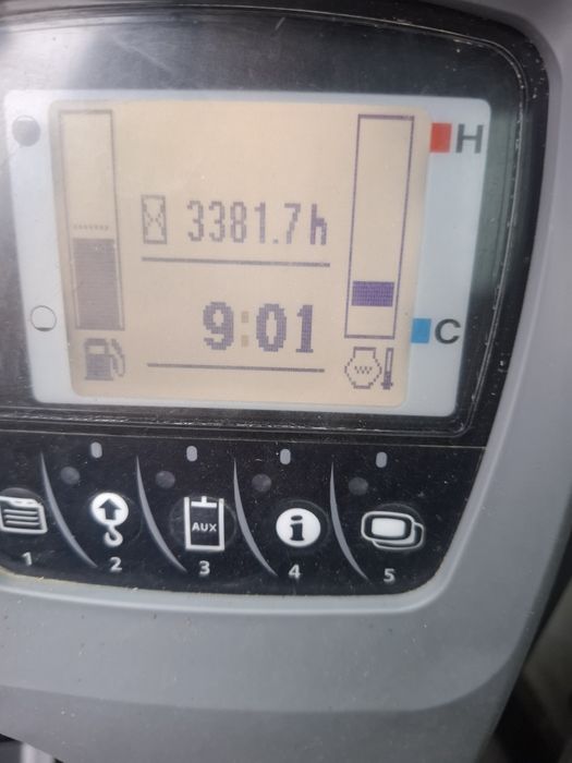 Giratória kubota KX080 4a