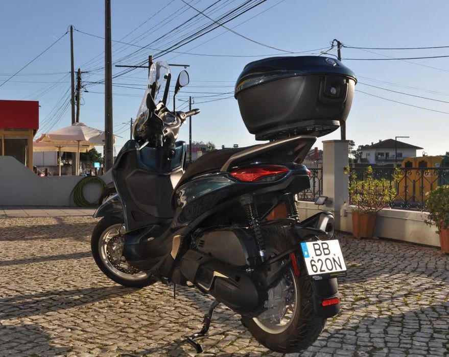 Piaggio Beverly 400 de serviço
