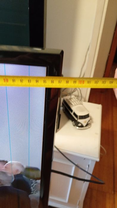 LCD Samsung 37 polegadas a funcionar com comando