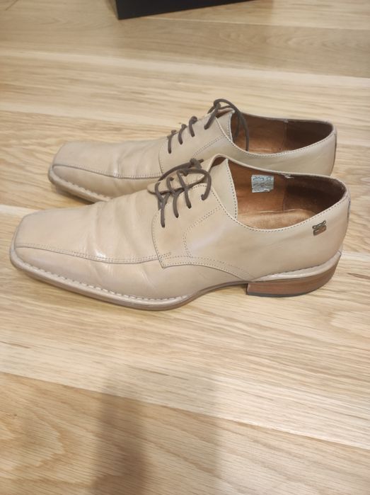 Buty męskie jasne 43