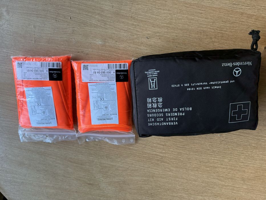 Аптечка Mercedes-Benz