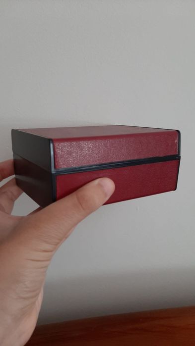 Relógio quartz dourado e prateado