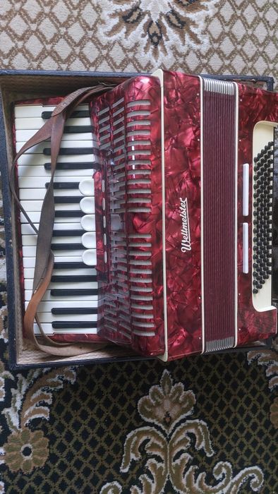 Акордеон weltmeister