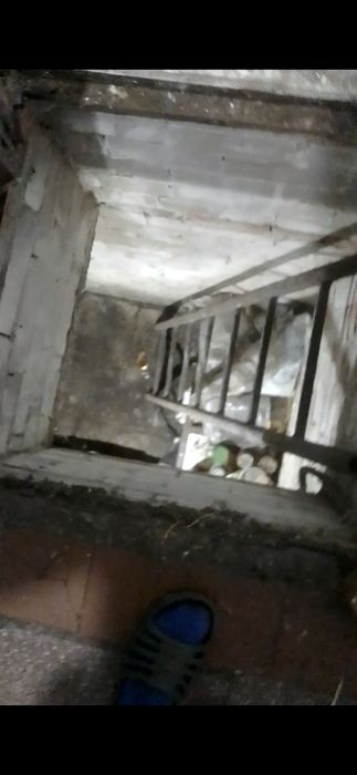 Продам будинок .