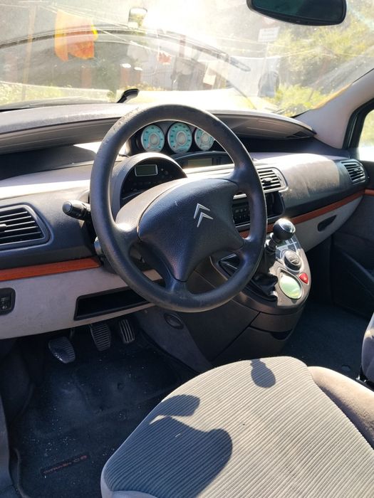 Sprzedarz citroenc8