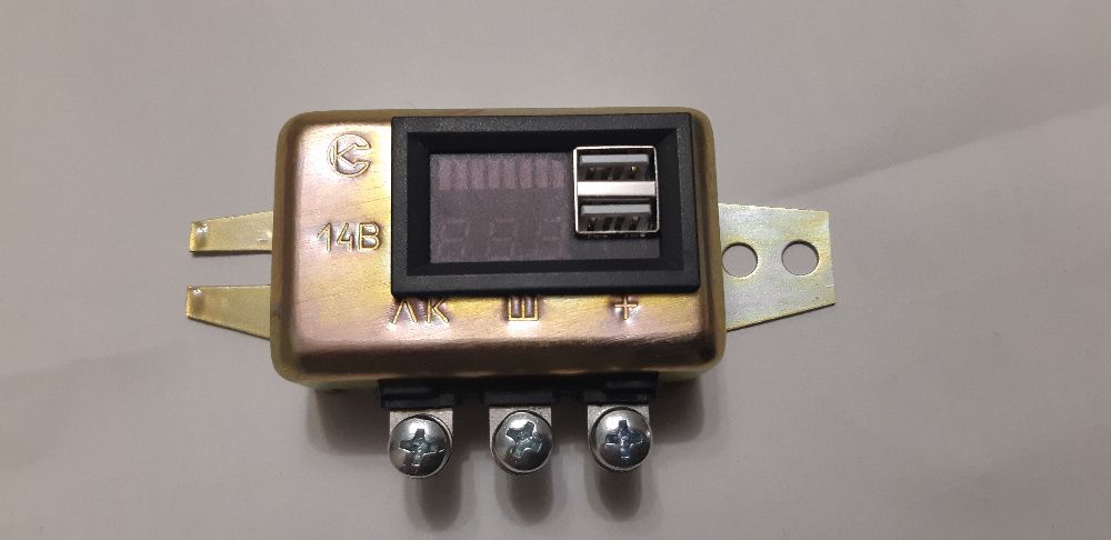 Регулятор напряжения для мото Днепр Урал 33. 3702 с вольтметром и USB