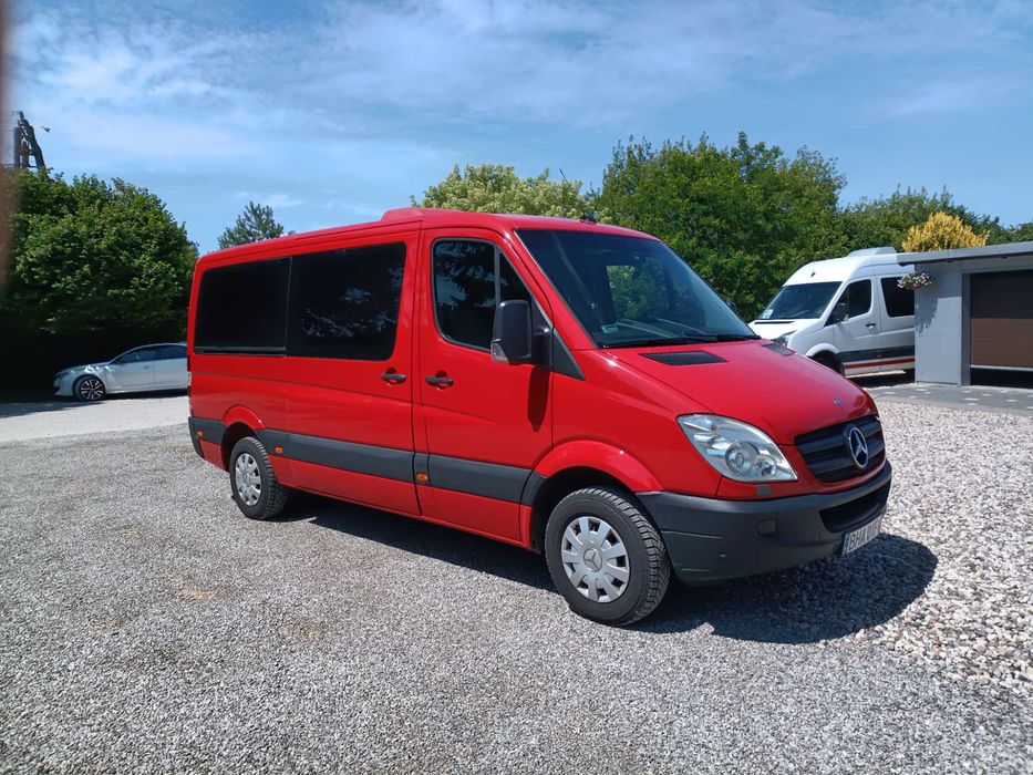 Mercedes-Benz SPRINTER 211 CDI bus 9 osobowy minivan minibus kat B 9-osobowy