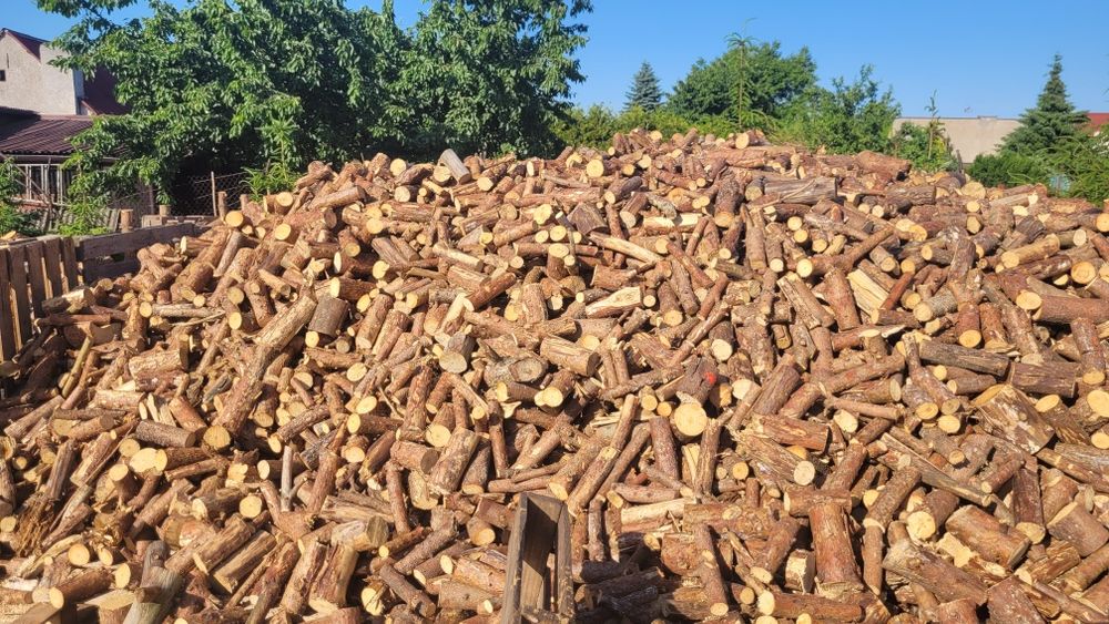 Drewno opałowe suche  Brzoza , sosna , czeremcha , dąb, buk , olcha