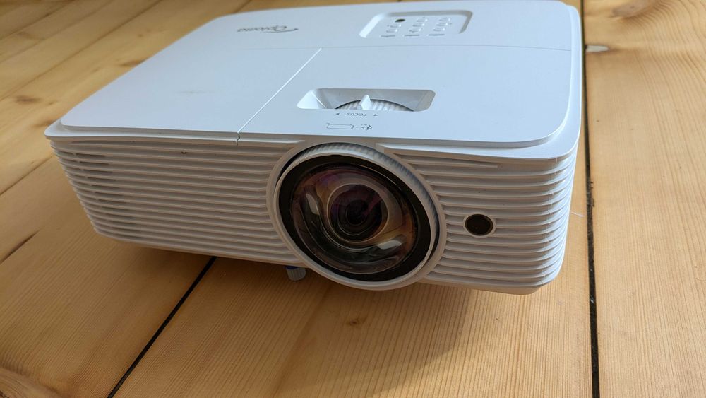 Projektor krótkiego rzutu Optoma HD29HST DLP